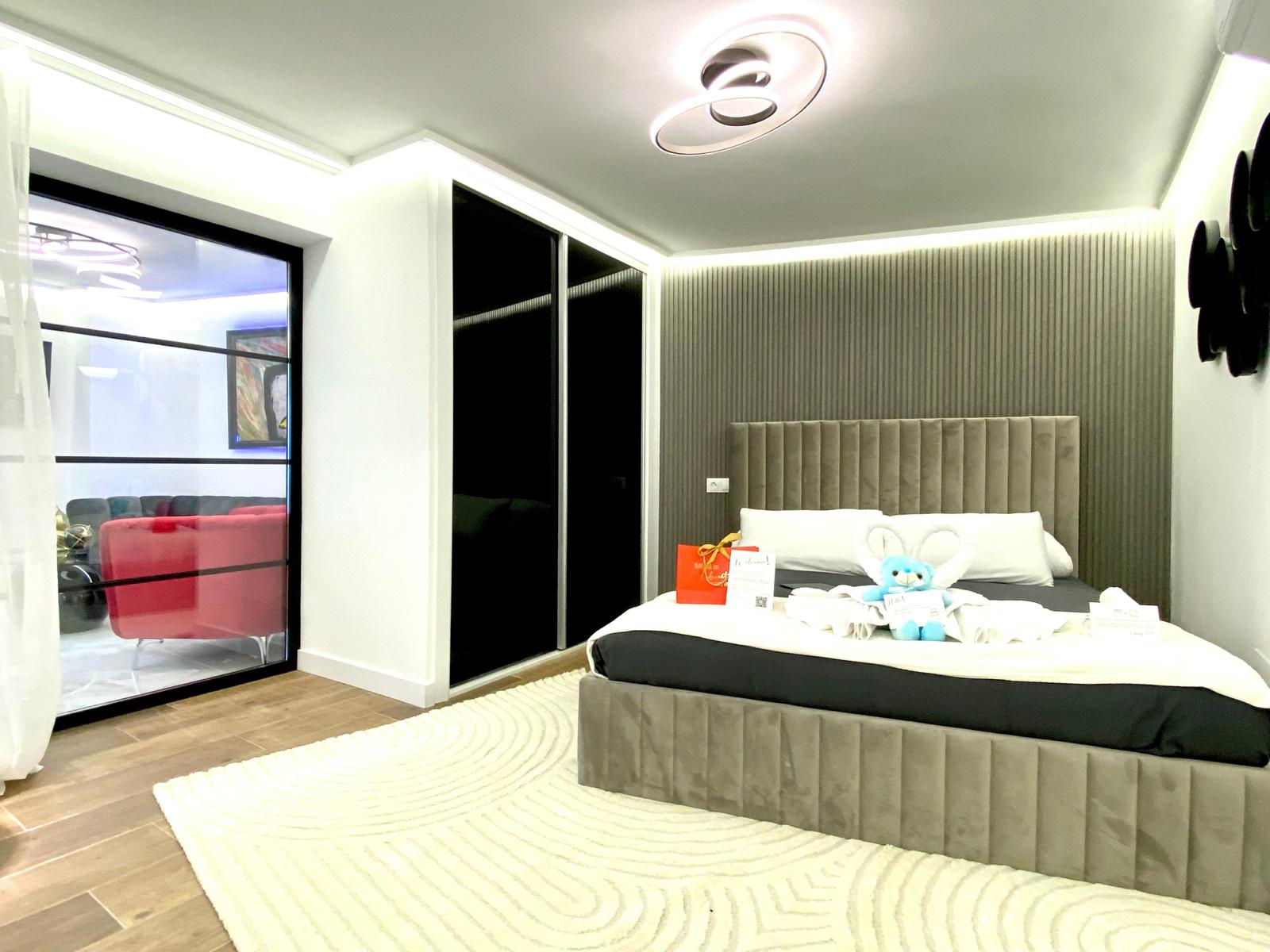 2a0f2af2-f11e-4845-bcf0-210319328610