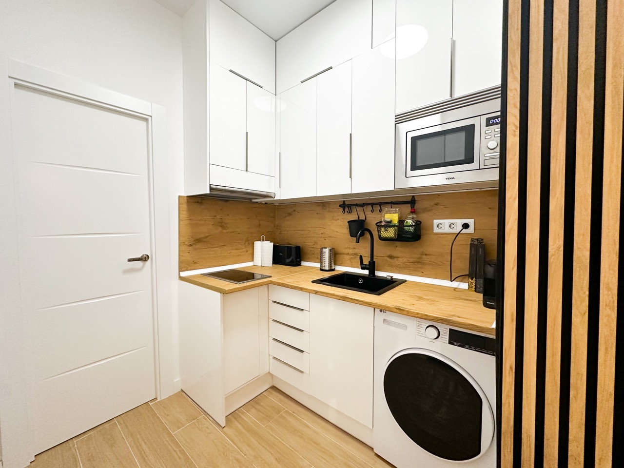 20231013_140632374_iOS Large