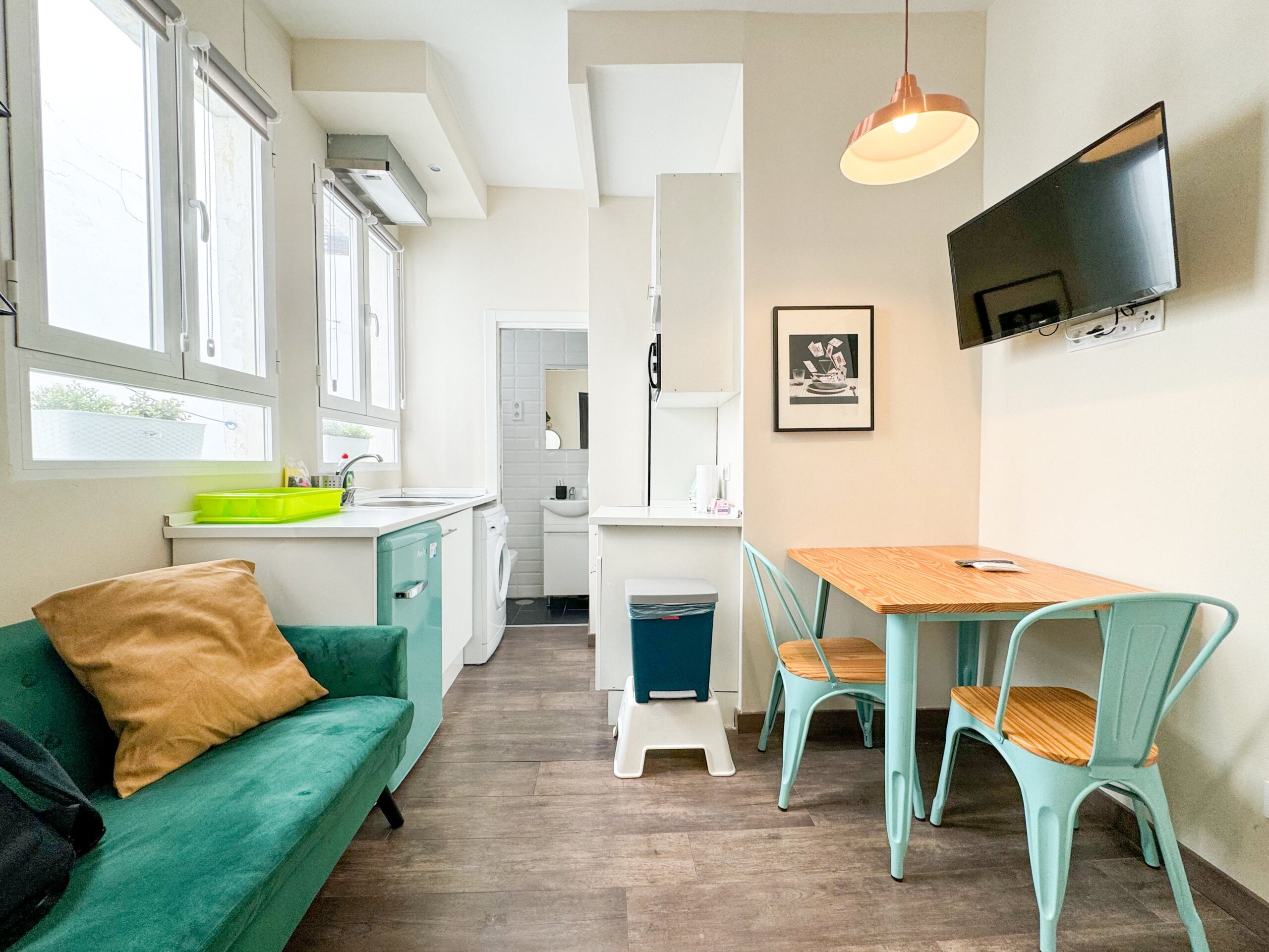 20231015_112951855_iOS-min