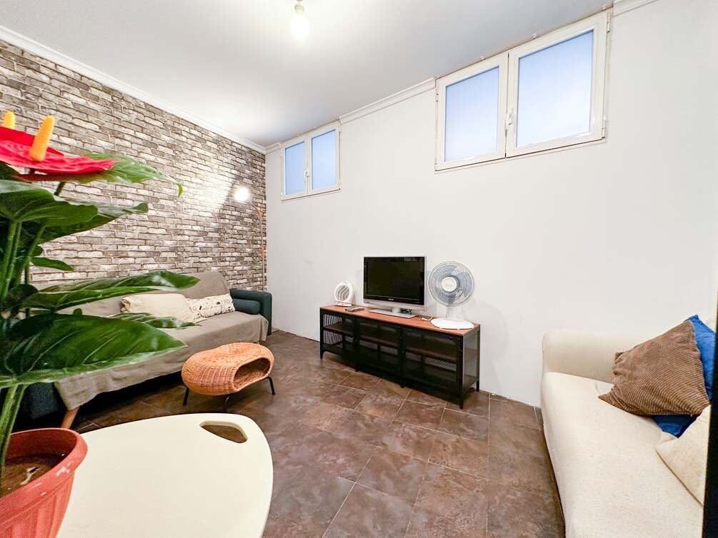 20230915_083424594_iOS-min